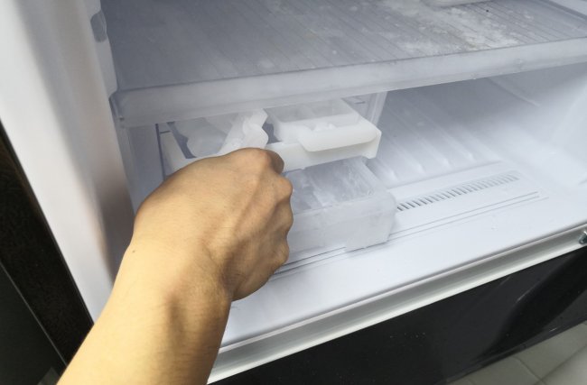 Passo a passo: como descongelar a geladeira